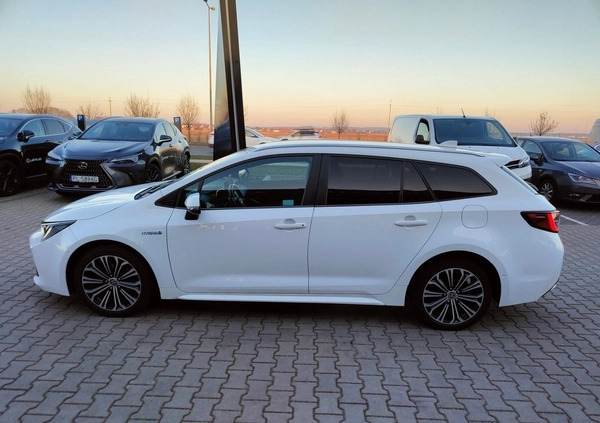 Toyota Corolla cena 87900 przebieg: 163910, rok produkcji 2020 z Chojnów małe 211